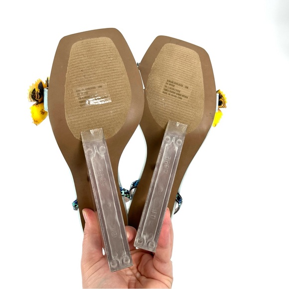 Betsey Johnson Kynlee Butterfly Embellished Wedge Sandals Size 10 - Picture 13 of 14